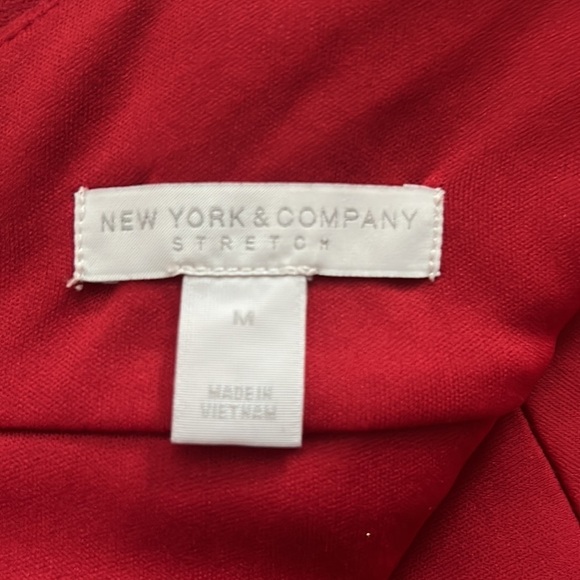 New York & company red jumpsuit size medium - Picture 3 of 3